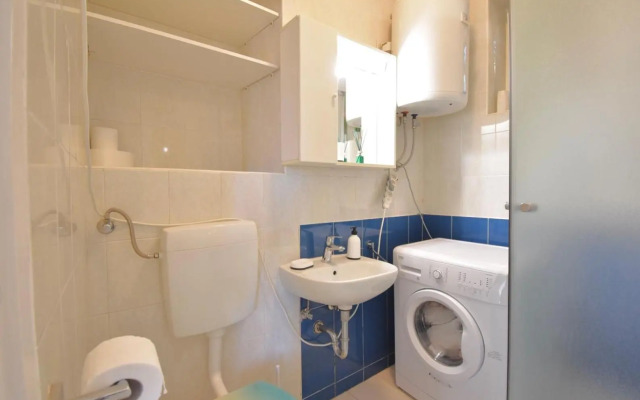 City Centre Apartment with terrace 2