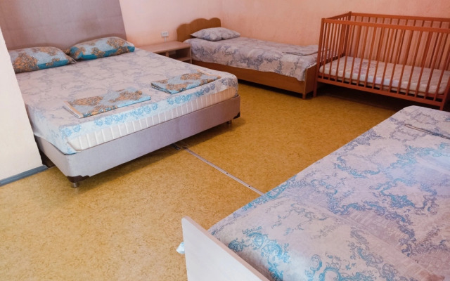 Guest House Pesok i More