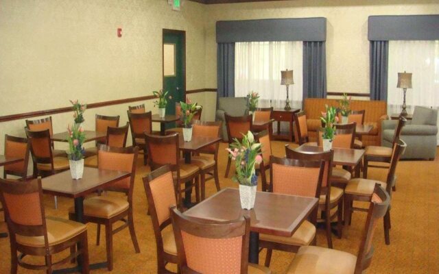 Country Inn & Suites by Radisson, Savannah Airport, GA