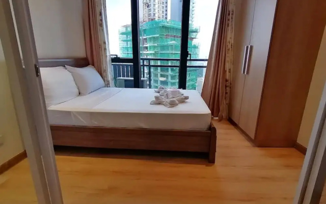 Happy Suites at Knightsbridge Res Makati