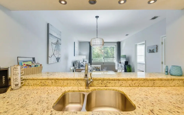 Coastal Sandestin Condo Near Beaches + Golf!