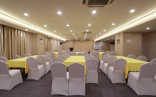 Lavande Hotels Foshan Pioneer Industrial Park