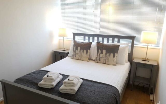 Bright and Spacious 3 bed Flat Westminster