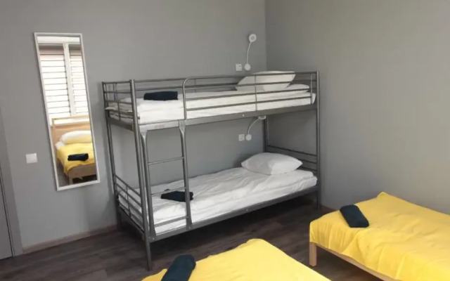 Vodolaz Hostel