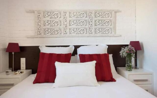 Enjoybcn Gaudi Apartments