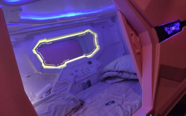 Youth Capsule Hostel