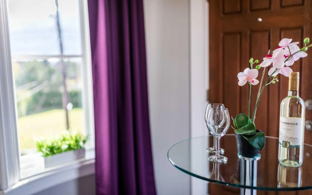 Château Queen by Bower Boutique Hotels