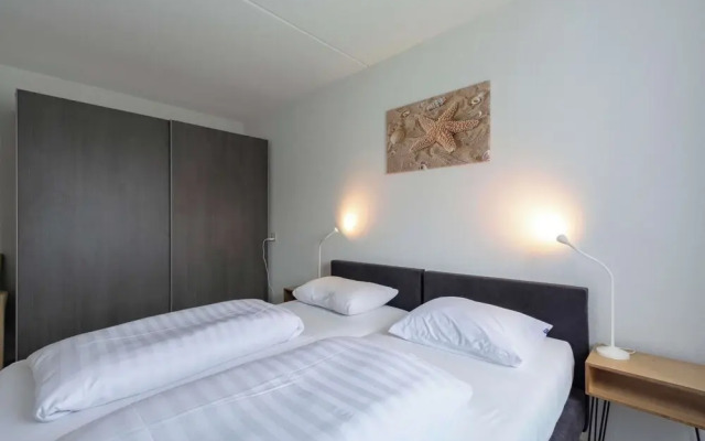 Cozy Apartment Near Beach