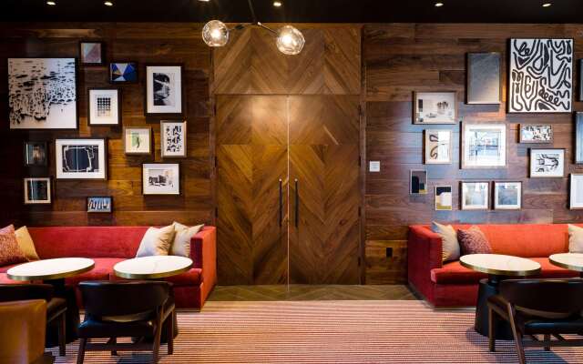Cambria Hotel Boston Somerville