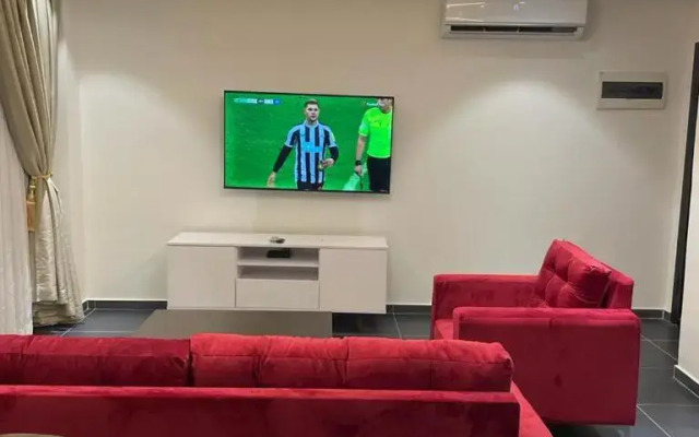 Park Apartments D-plus One bedroom + Living Room