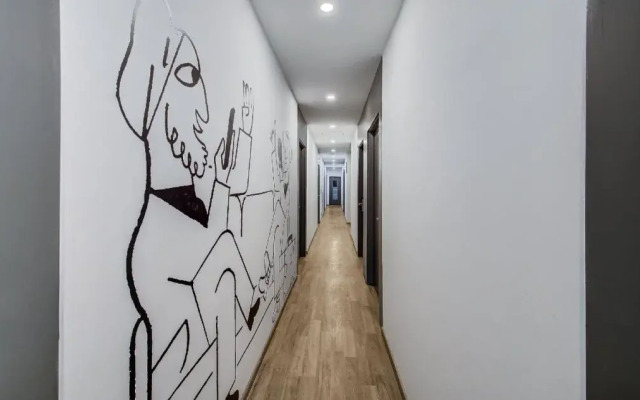 OYO Townhouse 046 Khar West Station