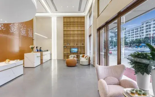 Baiheng Hotel (Shenzhen International Convention and Exhibition Center)