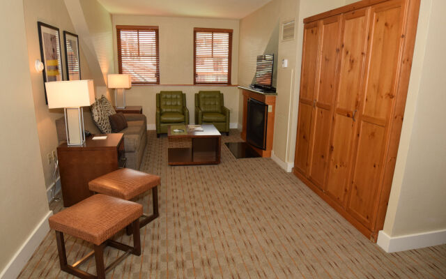 Heavenly Village Condos - Grand Residence