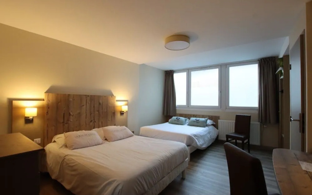Hôtel Les Galets Bleus