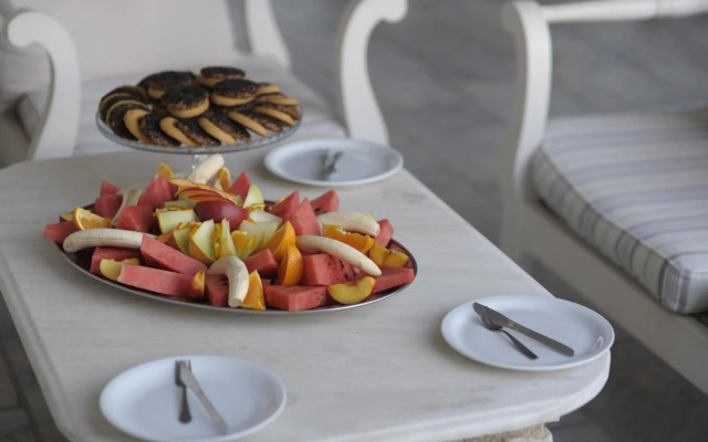 Galatis Hotel