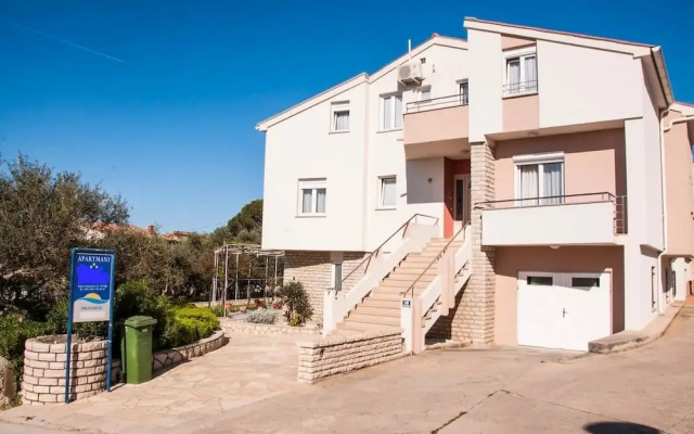 Erikas - 100m From sea - A4