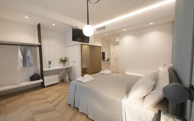 Elisea Your City Escape