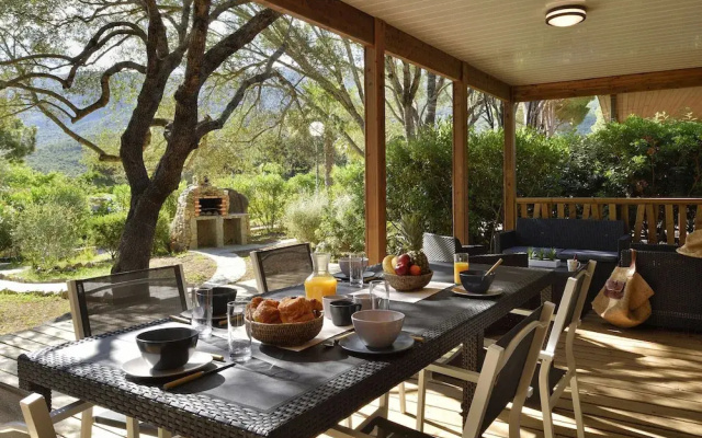 Chalet in a Holiday Complex With Direct sea Access