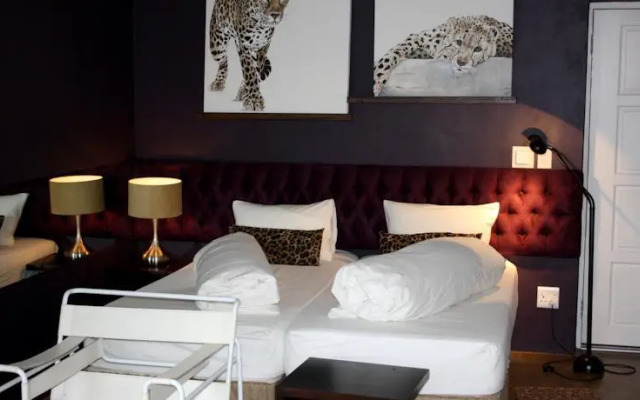 Afri Zola Guesthouse