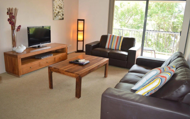Outrigger Bay Apartments