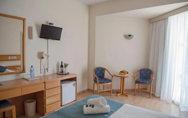 Kissos Hotel