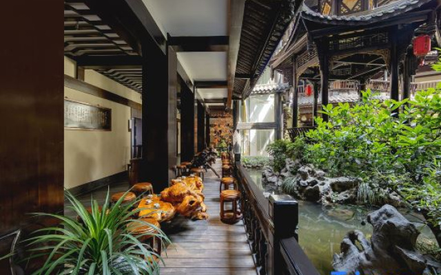 Li Family Courtyard Zen Hotel (Hongya Liujiang Ancient Town Branch)