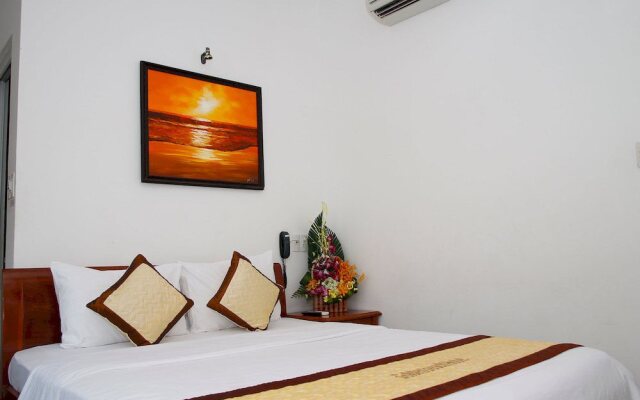 Golden Beach Hotel Danang