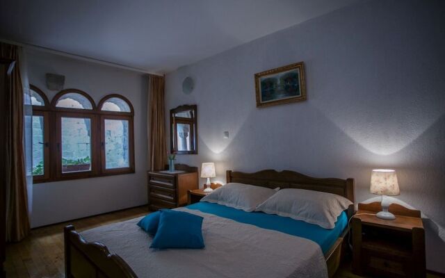 Guest House Trifora