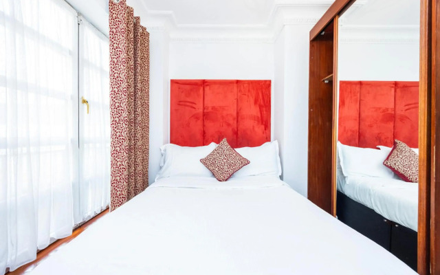 Carlton Court - Mayfair