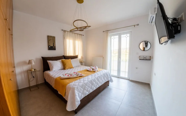 Villa Nontas Ntina with Private Pool