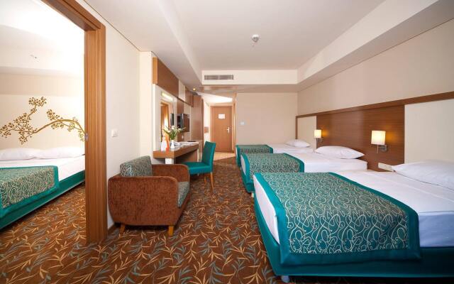 Venosa Beach Resort & Spa