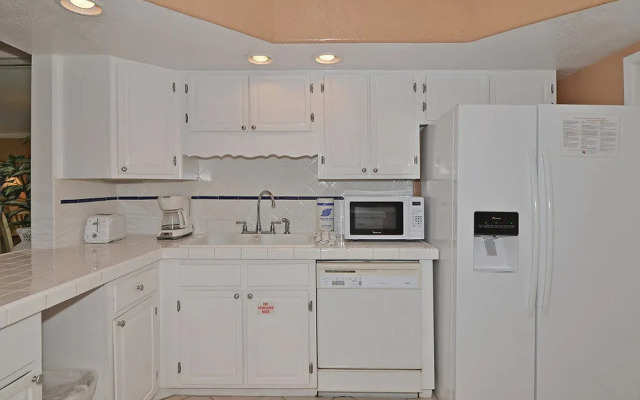 Shoreline Towers by Southern Vacation Rentals