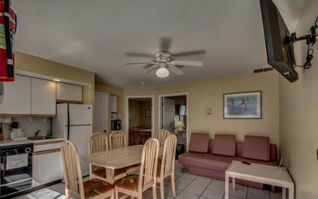 Riviera Resorts & Suites