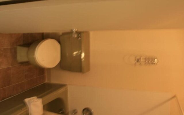 Portland Value Inn