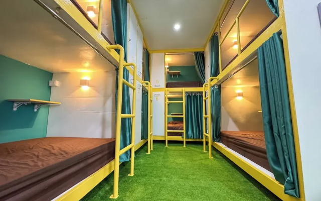 Banana Bunkhouse Hostel