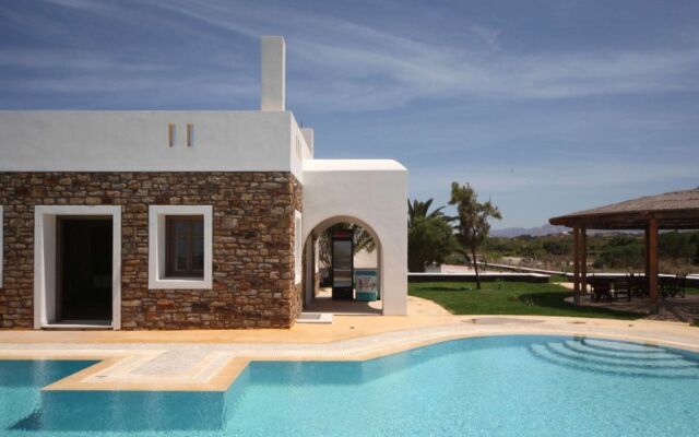 Plaka Hotel II