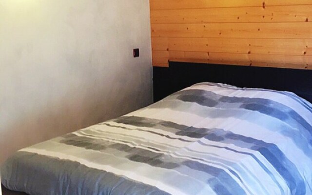 Studio Indépendant dans une Maison
