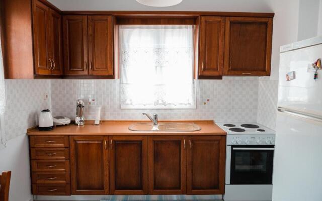Kastraki Family House
