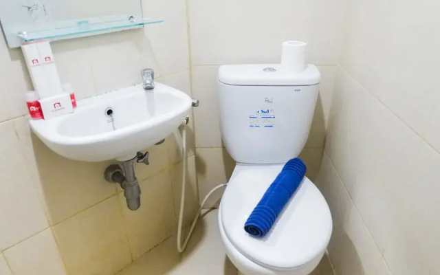 Homey Studio Apartment at Pavilion Permata