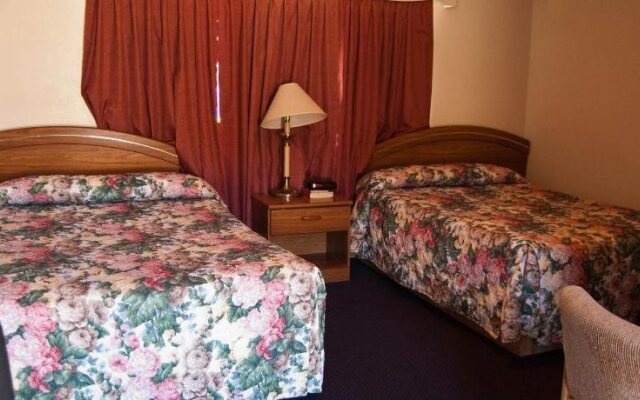 Nob Hill Lodge