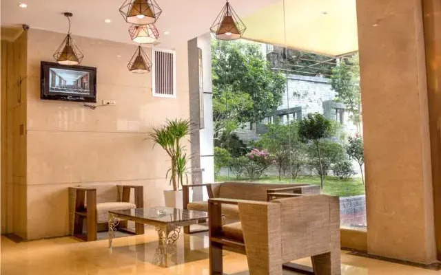 Borrman Hotel Liuzhou Yufeng Garden Gubu Mall