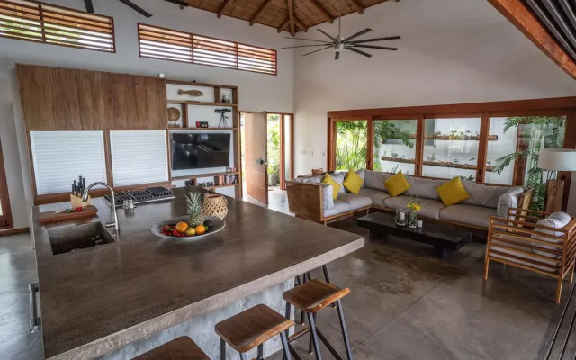 Hermosa-Hills Luxury Villas