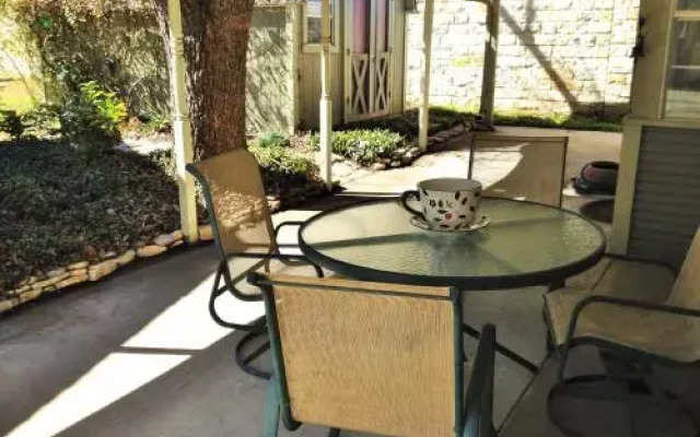 Studio B Guest House