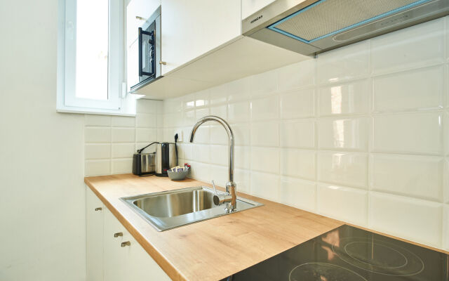 Central Downtown Apartments by Irundo