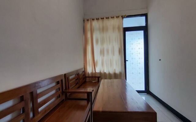 OYO 93867 Minso Inn Sepanjang