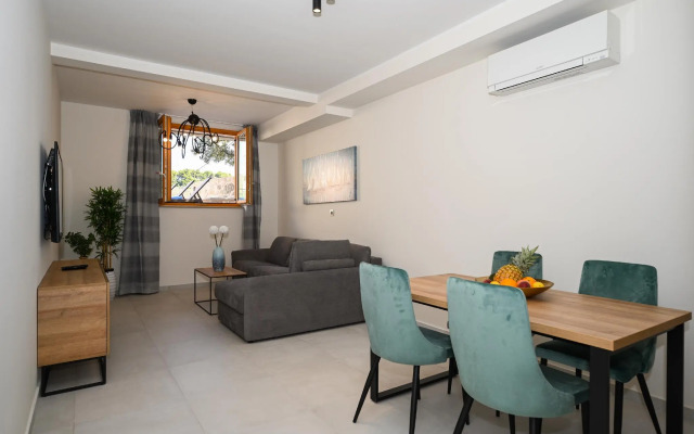 Casa Laurea