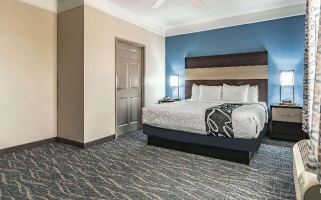 La Quinta Inn And Suites Phoenix I-10 West