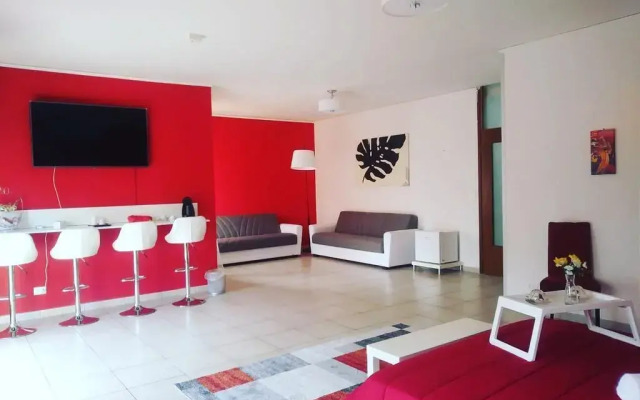 Guest House 127