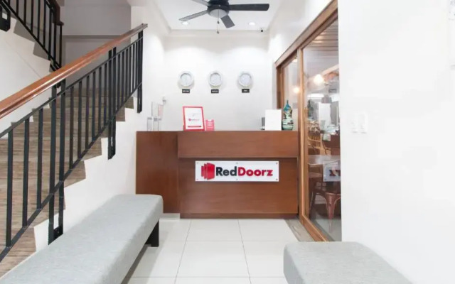 RedDoorz Plus @ Diola Villamonte Bacolod