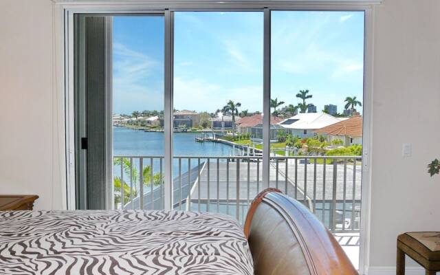 1158 Strawberry Court